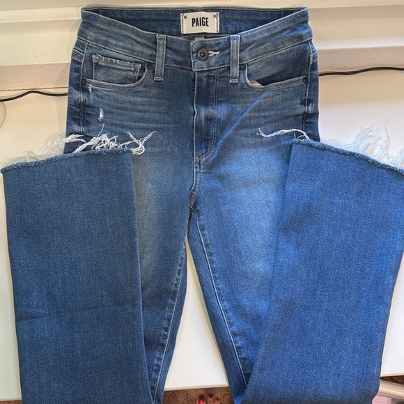 PAIGE Colette Crop Flare - Picture 7 of 13